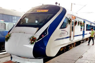 vande bharat express completes 1 year of service