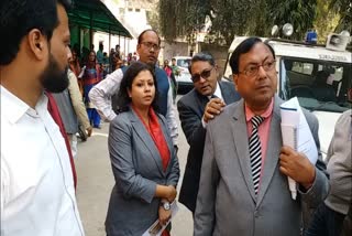 collector gave directions to improve the condition of jams in District Hospital Morena