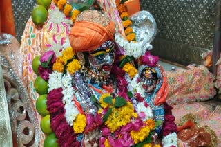 baba-mahakal-appeared-to-the-devotees-in-the-form-of-umamahesh-in-mahakaleshwar-temple-of-ujjain