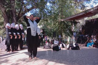 Madurai special story  Let us make up a mind-boggling class Madurai students revolutionery street drama