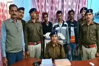 Three brown sugar smugglers arrested in Seraikel