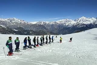 pithoragarh skiing trainining , पिथौरागढ़ में स्कीइंग प्रशिक्षण