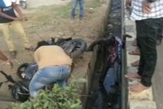 drunk and drive in Vijayawada  BRTS ROAD and jumped in drainage