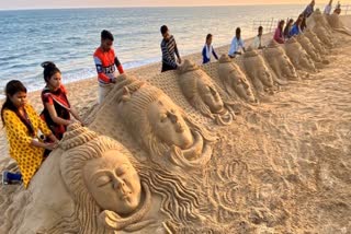 11 sand sculptures of lordshiva at Puri beach in Odisha,ಮರಳಿನಲ್ಲಿ ಶಿವನ 11 ಕಲಾಕೃತಿಗಳ ರಚನೆ