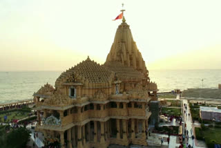 On the occasion of Mahashivaratri, Shiva devotees visits in Somnath