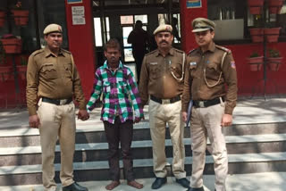 Dabri police arrested a burglar