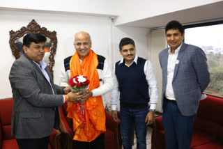 Maharashtra Higher Education Minister Uday Samant meets Delhi Education Minister Manish Sisodia