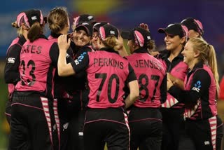 new-zealand-women-won-by-7-wkts