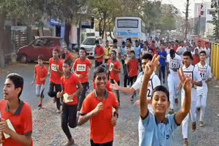 students marathon amravati