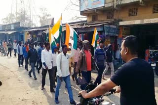 Impact of bandh in Latehar, news of Bharat bandh, India closed by Bhim Army, लातेहार में बंद का असर, भारत बंद की खबर, भीम आर्मी का भारत बंद