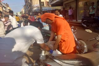 Dingaleswara Swamiji who did the cleaning work