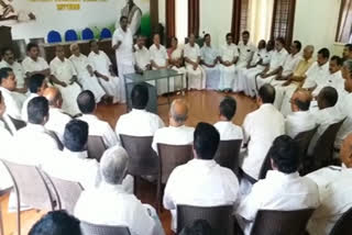 UDF meet tomorrow  kerala congress  udf  യുഡിഎഫ്  കോണ്‍ഗ്രസ്  കേരള കോണ്‍ഗ്രസ്