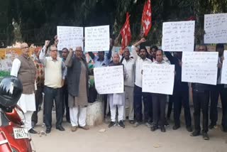 protest against budget faridabad