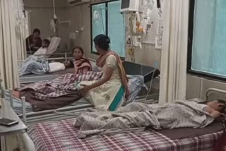 Roast with hot water injured students rushed to Nagpur Hospital for treatment