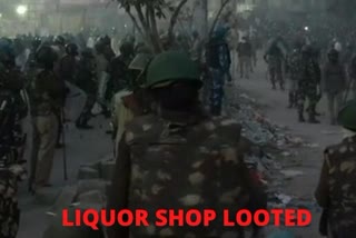 liquor shop looted in delhi