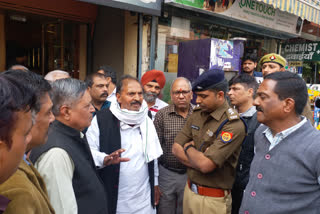 Noida: Shot on February 13, businessman sitting on dharna for arrest
