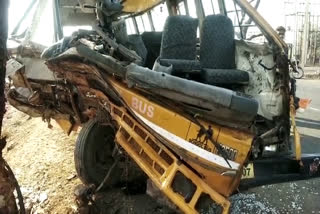 school-bus-succumbed-to-accident-driver-dies-on-the-spot-more-than-20-children-injured-in-sagar