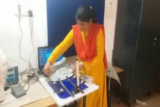 School girl invented bag making machine from waste newspaper