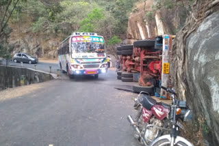 Sugarcane truck crashes into Kadampur mountain pass