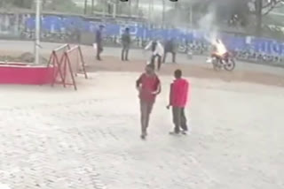 bike-caught-fire-outside-petrol-pump