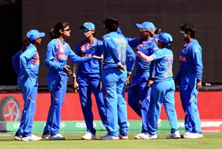 India defeated Sri Lanka by 7 wickets to remain Unbeaten in Women's T20 WorldCup