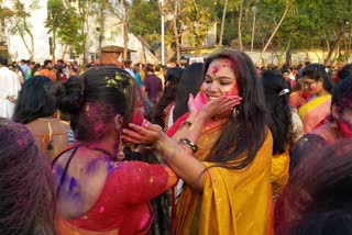 shantiniketan basanta utsav