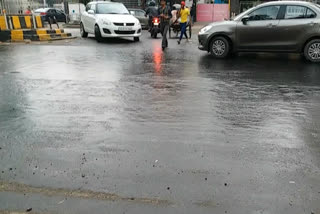 heavy rain in noida on 29 February weather update