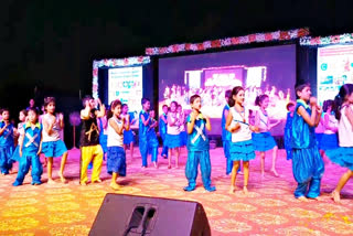 Dancing kids grumpy parents at hanamkonda