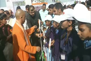 Chief Minister Yogi Adityanath inspected Arogya Mela