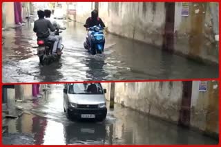 Distressed due to dirty water on roads in Bhagat Colony and Kamal Vihar of Burari officials are unheard