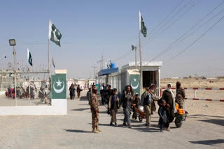 https://aninews.in/news/world/asia/pak-afghan-border-at-chaman-to-be-closed-amid-coronavirus-scare20200301133539/  Pak-Afghan border at Chaman to be closed amid coronavirus scare  കൊവിഡ് 19: പാക് അഫ്‌ഗാൻ അതിര്‍ത്തി നാളെ മുതല്‍ അടച്ചിടും  ഇസ്ലാമാബാദ്  ബലൂചിസ്ഥാന്‍ പ്രവിശ്യയിലെ ചാമന്‍ അതിര്‍ത്തിയാണ് അടച്ചിടുന്നത്