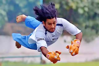 MS Dhoni arrives in Chennai for IPL 2020 training camp