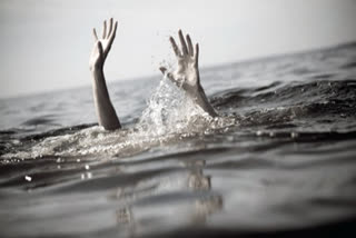 3 students drown in Odisha''s reservoir while taking photographs  സുഹൃത്തിന്‍റെ ജന്മദിനം ആഘോഷിക്കാന്‍ പോയ വിദ്യാര്‍ഥികള്‍ മുങ്ങിമരിച്ചു