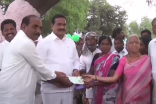 kalyana lakshmi cheques distribution by gampa govadhan