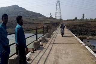 Railing on Silgi river bridge in a qualityless manner