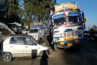 road accident in kufri