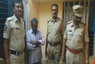 man arrest for illegal liqour selling in kadapa district