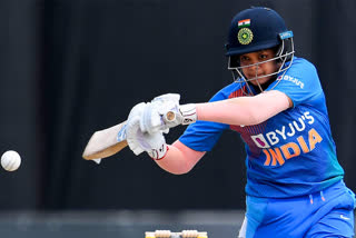 shafali-verma-achieves-number-one-spot-in-icc-womens-t20i-rankings