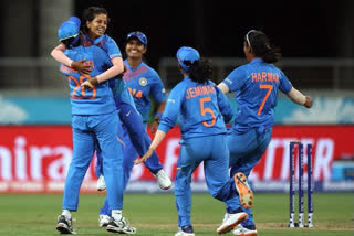legends react as indian womens team qualify for their first t-20 world cup finals