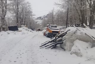 snowfall in lahaul valley