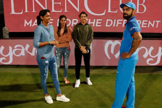 Kohli congratulates Indian women's team