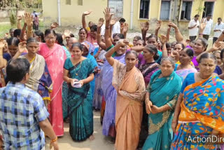 Concerns of Dwakra women's associations in Yadhanapudi