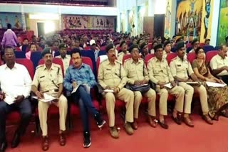 workshop for officers