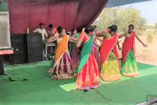 tenth class students farewell day celebrations in government zph school in suryapet kodada