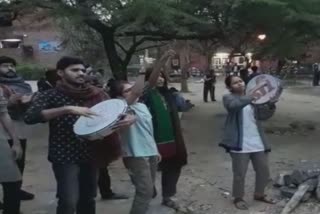 Student union and administration face to face again regarding fee dispute in JNU