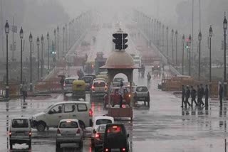 rain brings down temprature of the national capital delhi