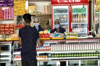 Hotel staff wearing mask over fear of coronavirus