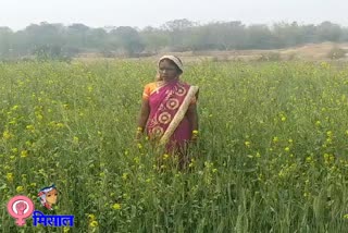 farmer Karami Devi of Jamtara