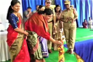 minister satyavathi ratod at womens day celebrations at yadadri