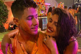 Nick Jonas Celebrates his First holi with Priyanka chopra